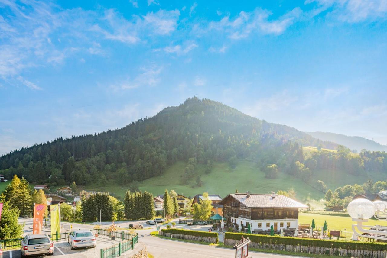 Hotel Vitaler Landauerhof Шладминг Экстерьер фото